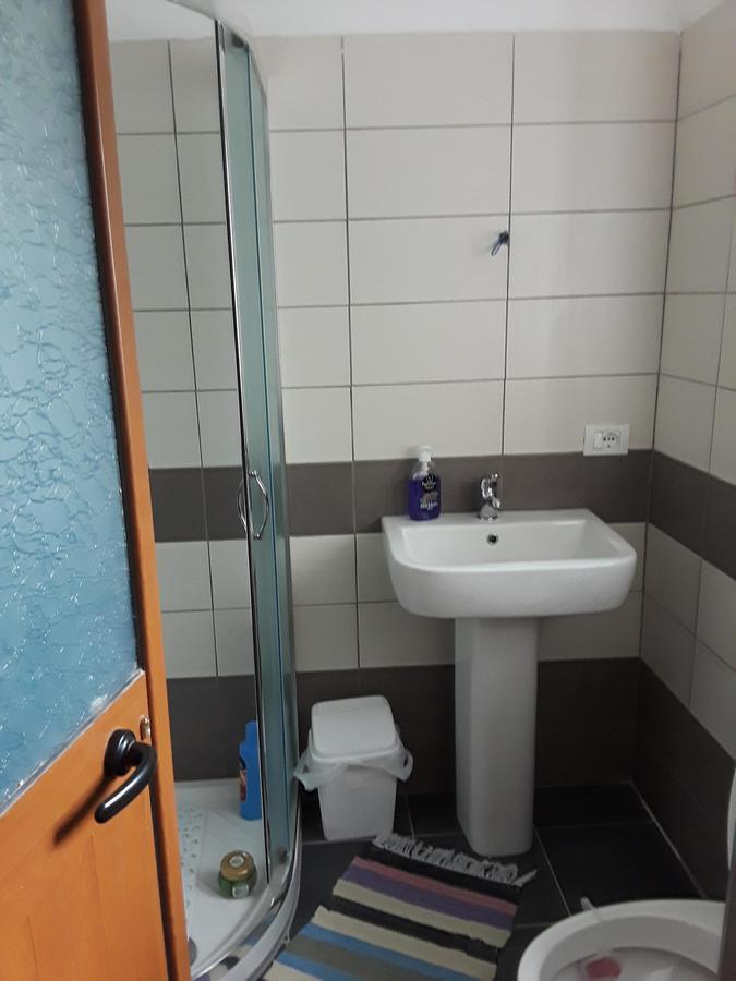 Eco Garten Guest House Shkodër エクステリア 写真